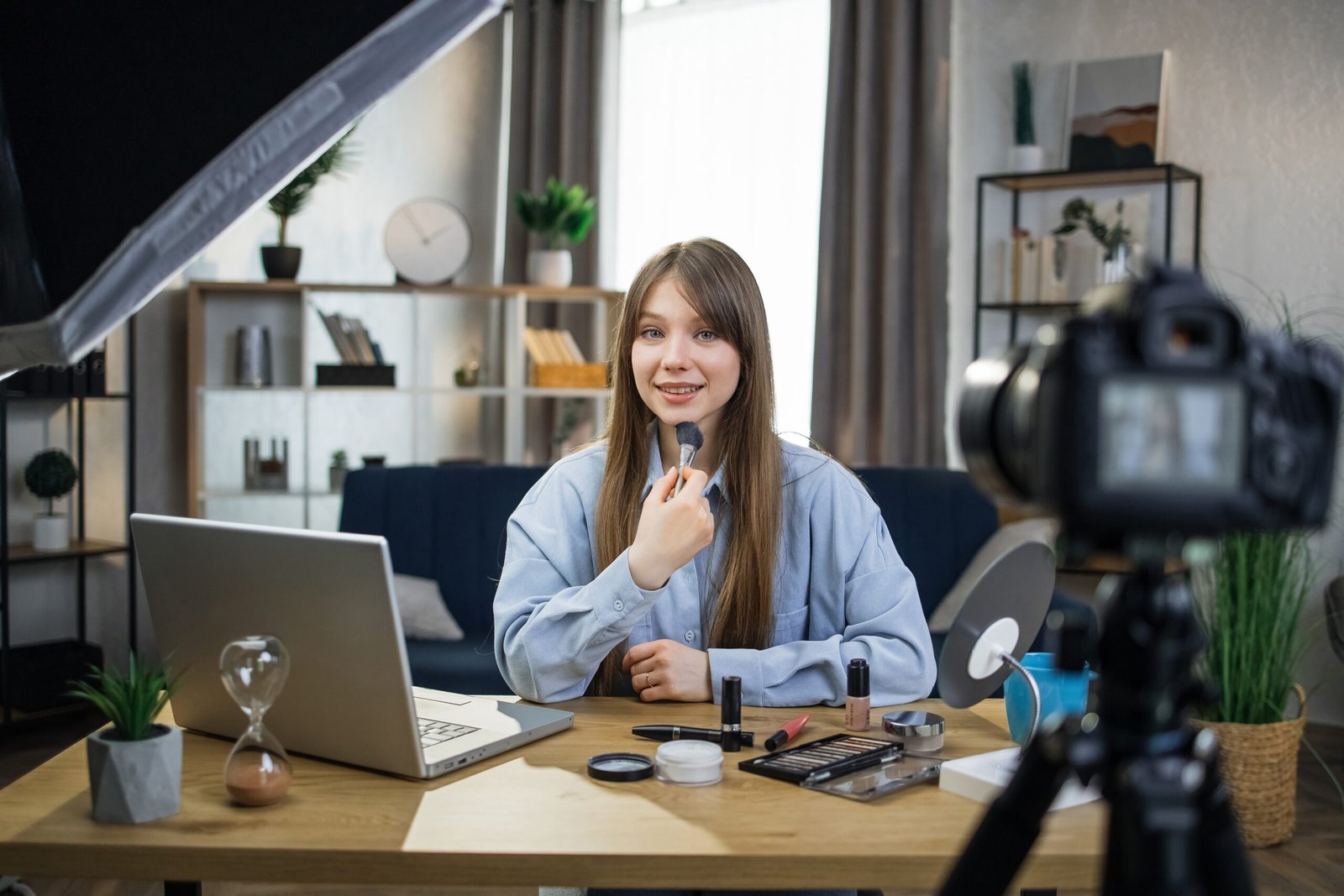 Raw human content build trust